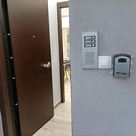 Beautiful Pedestrian Apartment Атина Екстериор снимка