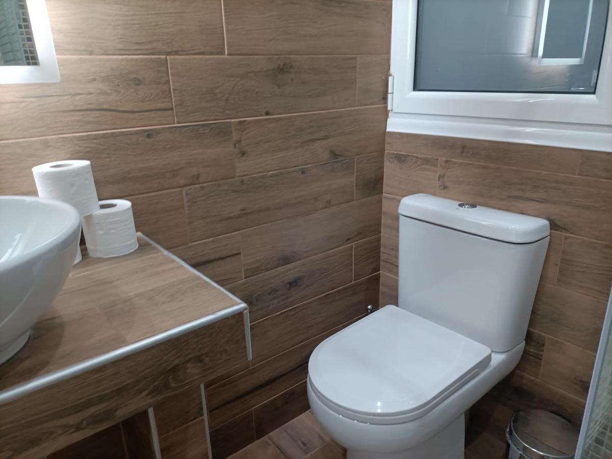 Beautiful Pedestrian Apartment Атина Екстериор снимка